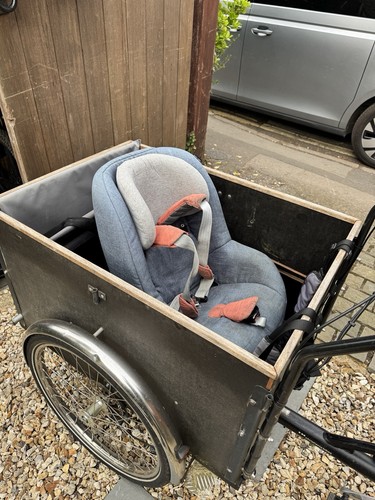Cargo bike baby seat - seat, converter
